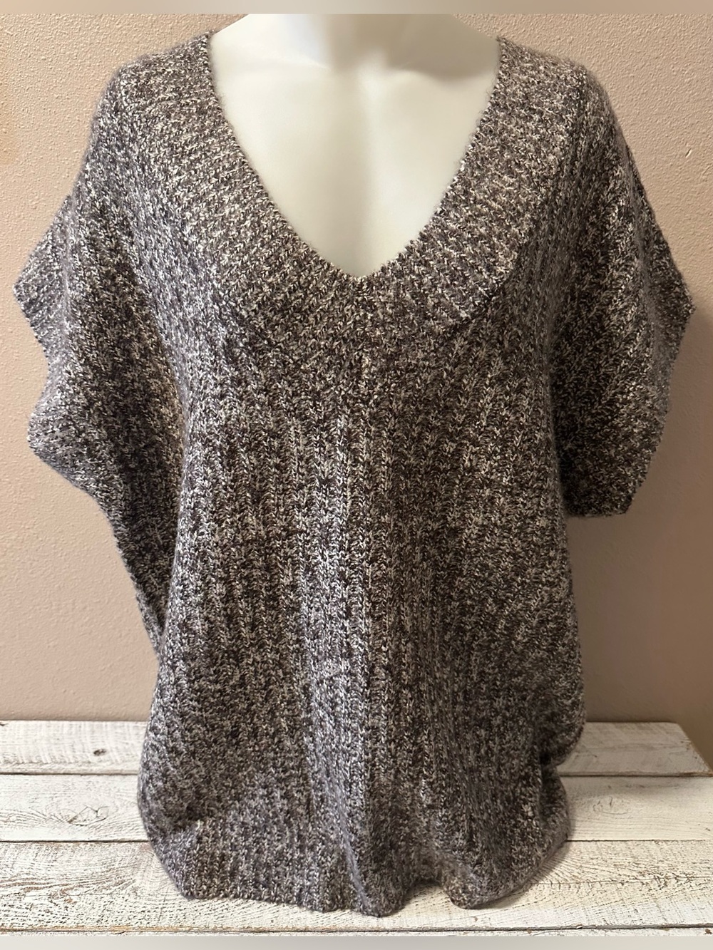 a.n.a. Oversized Tunic-length V-Neck Sweater Vest - NWT